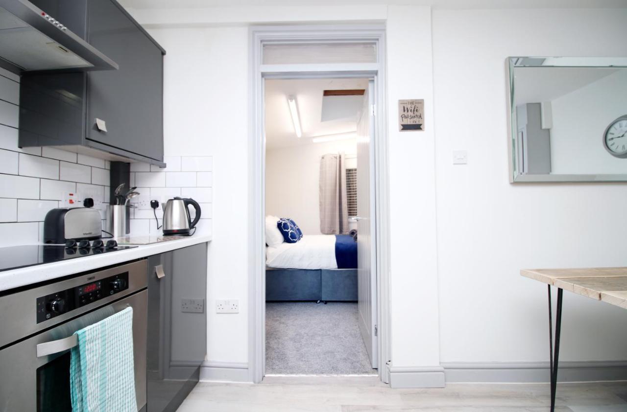 Sleeps 6, Smart Tv'S, Parking Swansea & Morriston Hospital Apartment Exterior photo